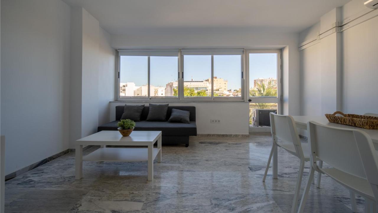 Conjunto De Apartamentos Antiguo Palacio Hotel Paris Huelva Exterior foto