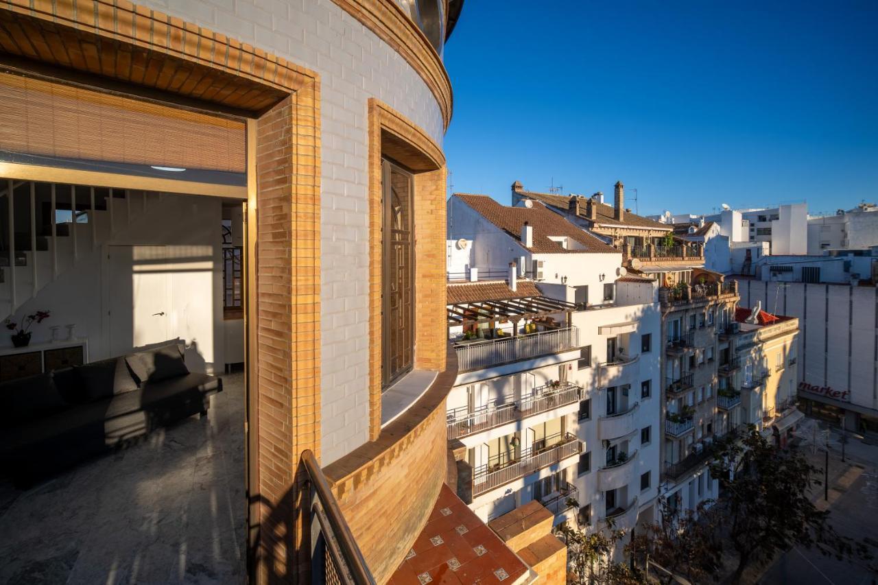 Conjunto De Apartamentos Antiguo Palacio Hotel Paris Huelva Exterior foto