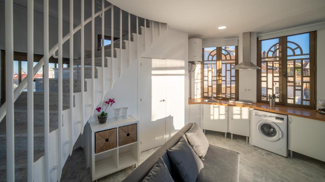 Conjunto De Apartamentos Antiguo Palacio Hotel Paris Huelva Exterior foto