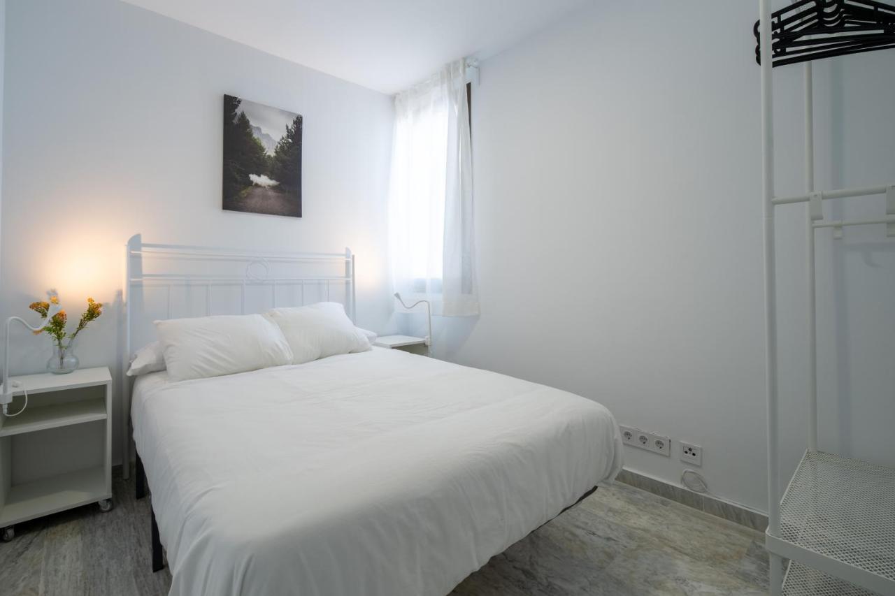 Conjunto De Apartamentos Antiguo Palacio Hotel Paris Huelva Exterior foto
