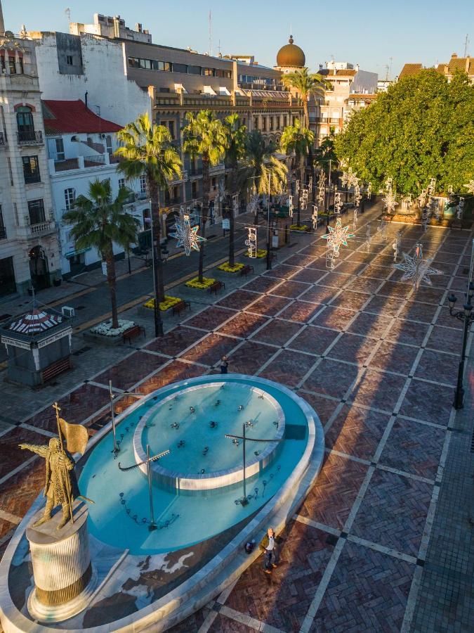 Conjunto De Apartamentos Antiguo Palacio Hotel Paris Huelva Exterior foto
