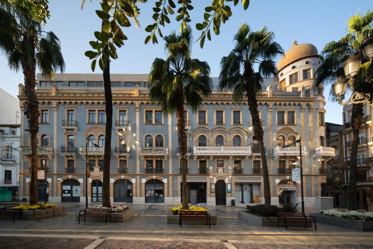 Conjunto De Apartamentos Antiguo Palacio Hotel Paris Huelva Exterior foto